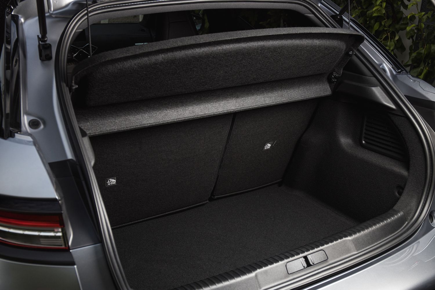 DS3 Crossback E tense interior boot space